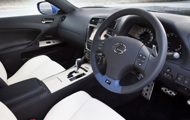 �������� Lexus �������� ����������� ������� ������ IS-F 2011 
