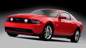 Ford Mustang GT 2011 ���� ����� ���������� 5,0-�������� ����������