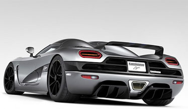 � ������ ������� Koenigsegg Agera � 4,7 � ���������� ��������� 910 �.�. 