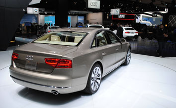 � �������� �������� ����� Audi A8 2011 ���������� ����
