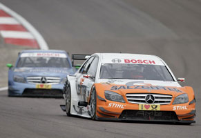 DTM. ������� Mercedes-Benz �������� ������ ����� ������