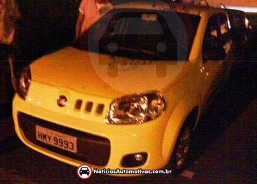 Шпионские фотографии компакта Fiat Uno 2011