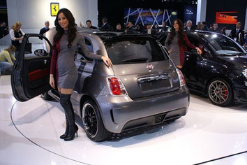 Chrysler � 2012 ���� ������ �������� ������������ ����������� Fiat 500EV