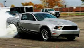 �� SEMA-2009 �������� ���������� ���� Mustang Cobra Jet 2010 