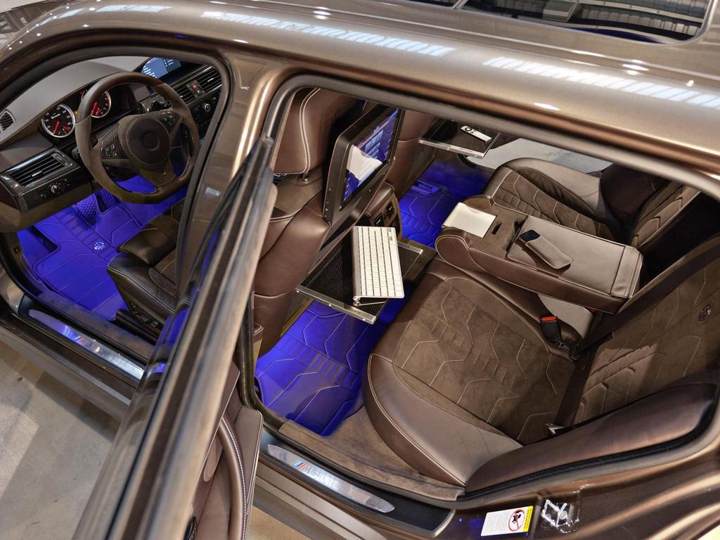 G-Power_M5_Hurricane_RR_Touring_