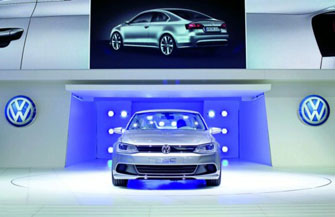 Volkswagen ������ � ������� New Concept Coupe, ��������� �� ��������� Golf