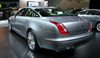 � ������ ������� ����� ������ �� ��������� ����� Jaguar XJ 2010