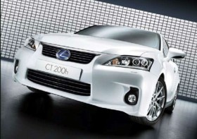 ������ ���������� ���������� �������� Lexus CT 200h 