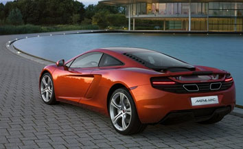����� �������� McLaren MP4-12C �������� ����� � ������� 