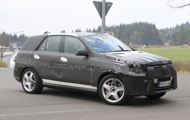 Spy Shots: ��������� Mercedes-Benz ML AMG 2012 ���������� ����
