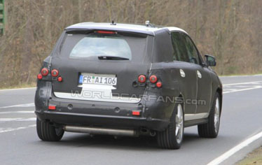 Spy Shots: ��������� Mercedes-Benz ML AMG 2012 ���������� ����