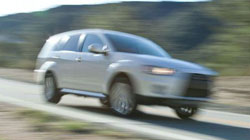 ����������-������ ��������� Mitsubishi Outlander GT