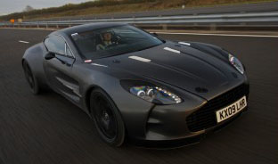 �������� One-77 2010 ���� ����� ������� � ������� ������ Aston Martin