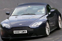 �������� ��������� �������� Aston Martin V12 Vantage