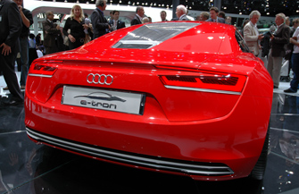������������� Audi e-tron �������� � 2013 ���� � ���-�� 1 ���. ����������� 