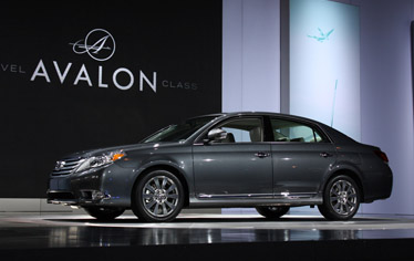 Chicago Auto Show: ����������� Toyota Avalon 2011 ���������� ����