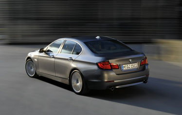 ��������� BMW 5-Series 2011 ���� �������� �� 50 475 ��������