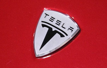 Tesla Motors ������������� ������������� ���������