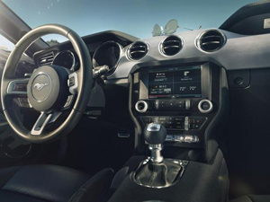 Ford Mustang 2015 ���������� �����������