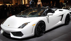 � �������� �� 270 ���. �������� ������� ������ �������� Lamborghini Gallardo LP560-4 Spyder