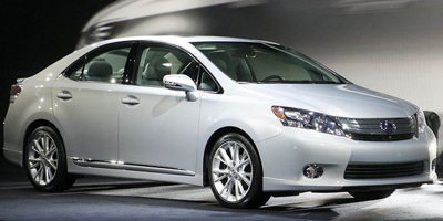 ������ ������������ � �������, ����� ������ ��������� Lexus HS250h