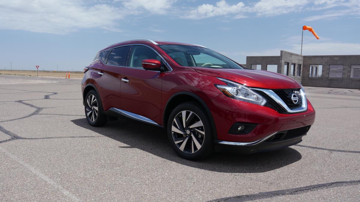 ����� Nissan Murano �������� �� ������� ����� � �������