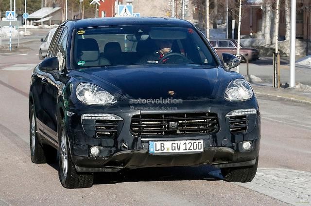 ��������� ���������� �� �������� Porsche Cayenne 2015 � �������� ������