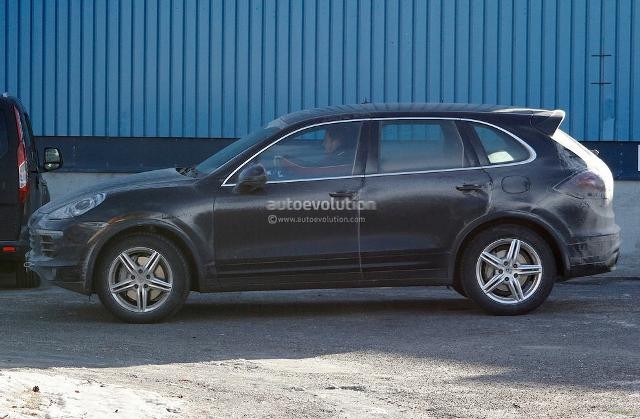 ��������� ���������� �� �������� Porsche Cayenne 2015 � �������� ������