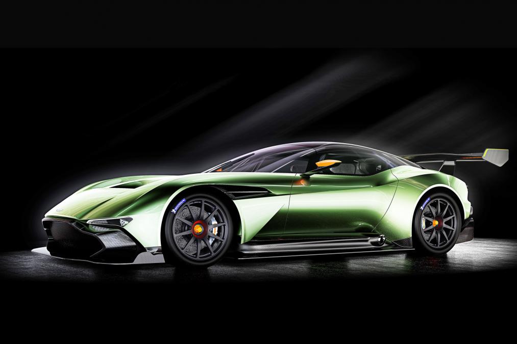 Aston Martin ������� ��������� ������� ����� ���������� Vulcan