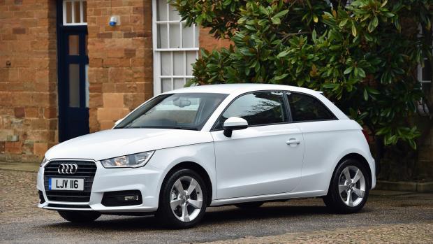 � ������ ���������� ������� Audi A1 2015 � ����� ���������� �������