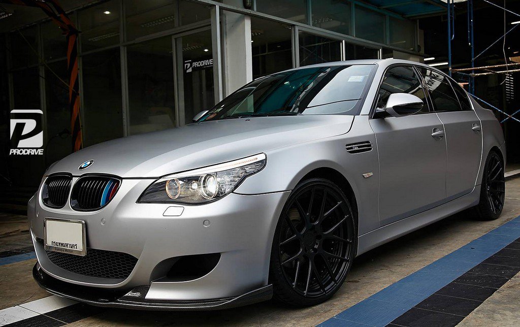 ������� ������ ���������� ��� ������� BMW 5 Series
