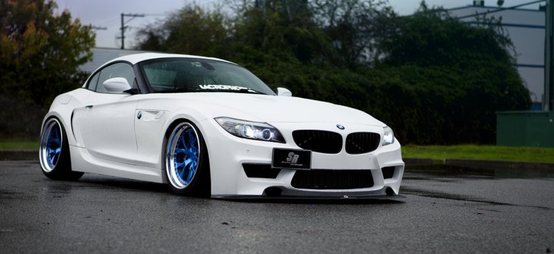 �������� SR Auto Group � Europa Auto Design ��������� ����� ������� BMW Z4