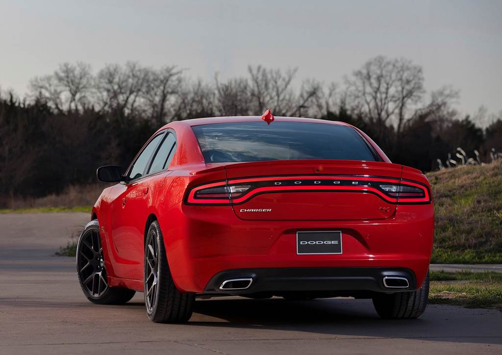 Dodge ���������� ��������� ����� ������� � ������ ����� � ����