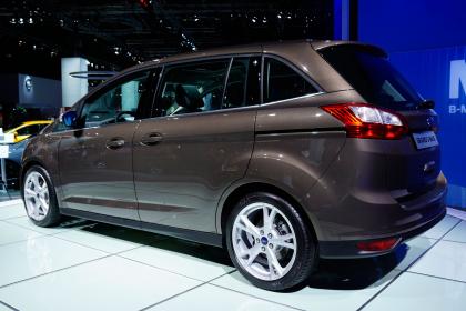 ����������� Ford C-MAX � Grand C-MAX ���������� ����������