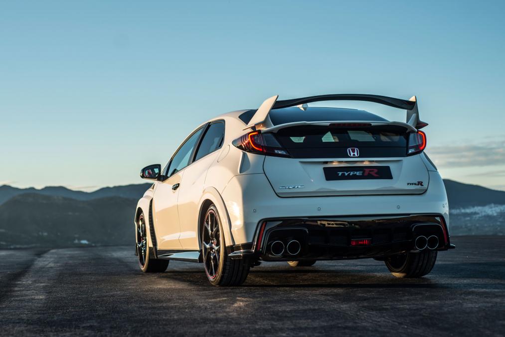 � ��������� �������� �������� �������� ������ Honda Civic Type R