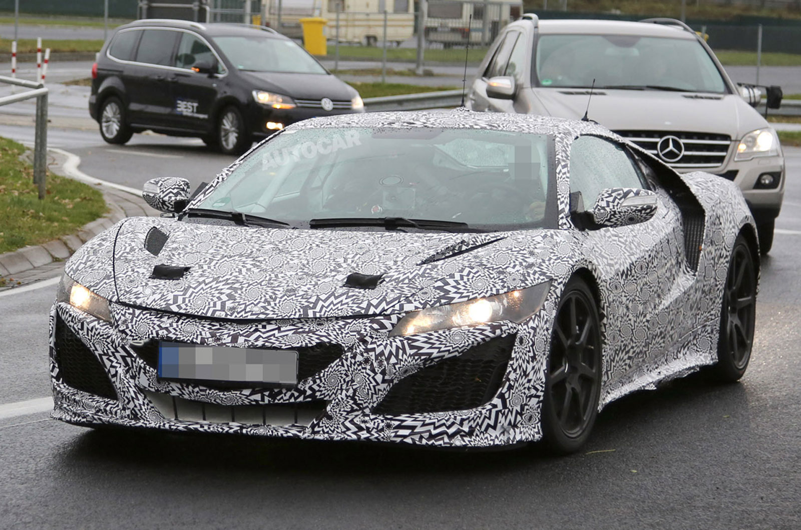 ����� Honda NSX ��������� �� ��������� ������ ������������