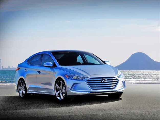 �� ���������� � ������ ���������� ����� ������ Hyundai Elantra GT