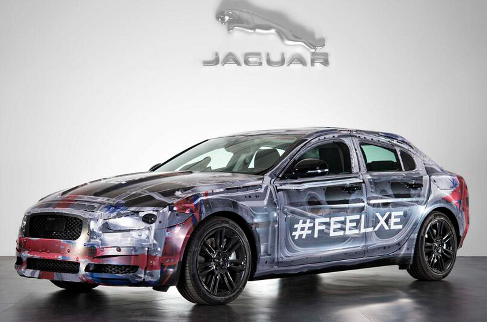 Jaguar Cars ������������ ������ ���������� ��������� ������ XE