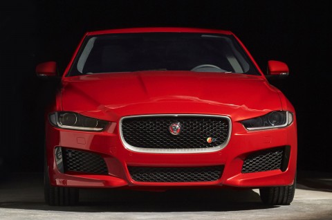 Jaguar Cars ������������ ������ ���������� ��������� ������ XE