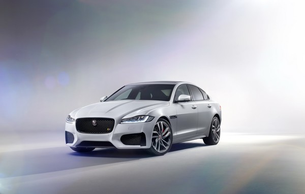 ����� ������ Jaguar XF ����������!