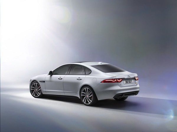 ����� ������ Jaguar XF ����������!