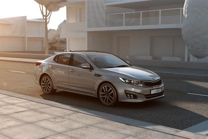 Kia Motors ������� � ������ ��������������� Rio � ����� ��������� ����������