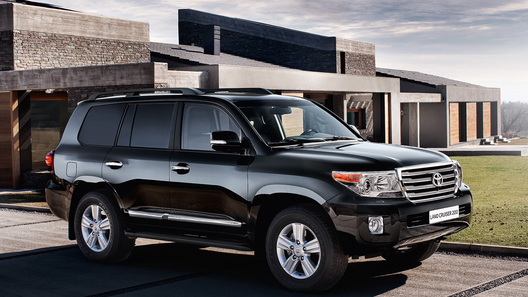 ���������� � ����� ������ Toyota Land Cruiser Prado