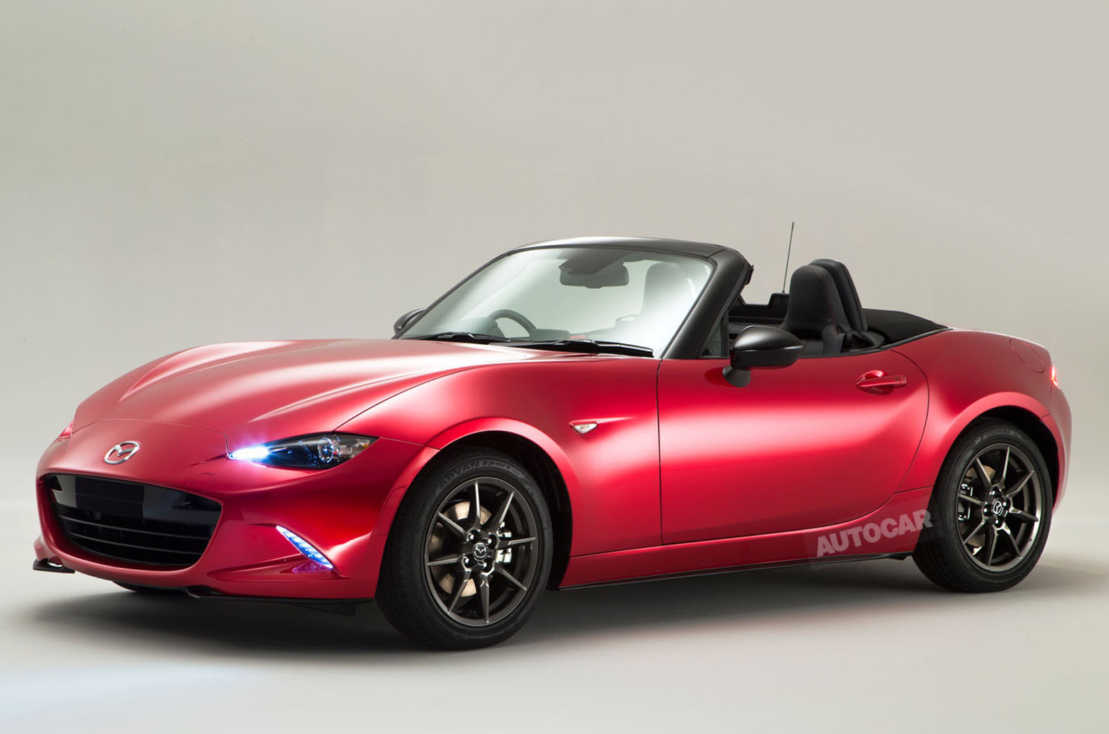 ������ ����������� � ����� Mazda MX-5