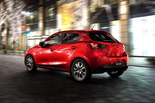 ����������� Mazda2 �������� � ������ � 2015 ����