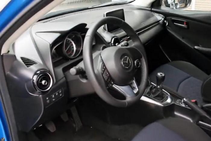 ���������� ��������� ������ Mazda 2 &laquo;�����������&raquo; � ����
