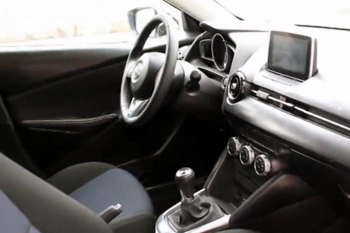 ���������� ��������� ������ Mazda 2 &laquo;�����������&raquo; � ����
