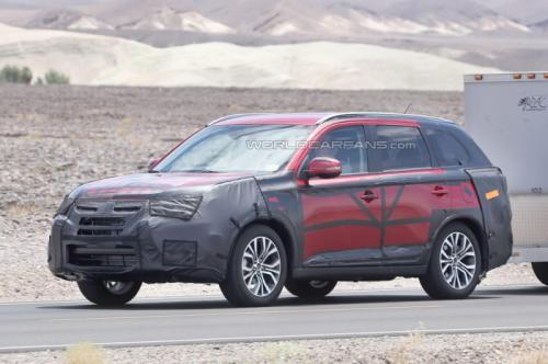 �������� �������� Mitsubishi Outlander 2015-2016 ��������������� � ���