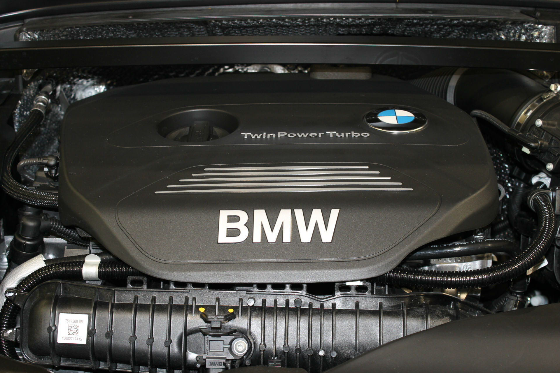 � ���������� ����-�������� ���������� ������� ������ BMW X1