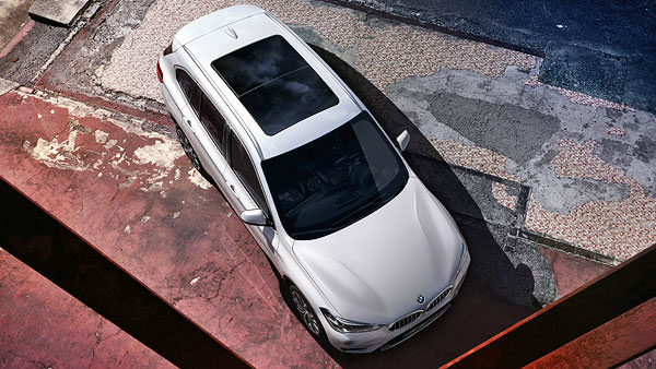 � ���������� ����-�������� ���������� ������� ������ BMW X1
